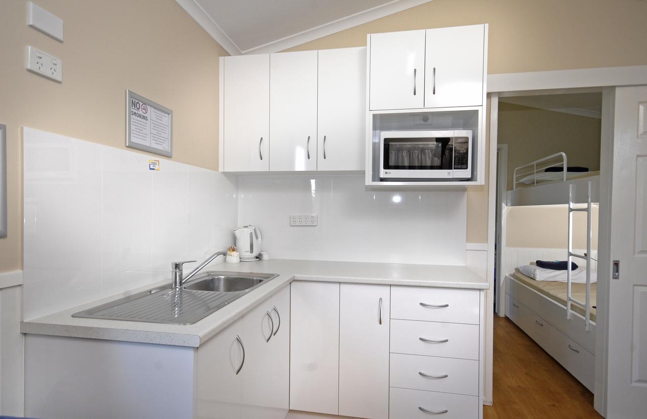 Barrack Point Holidays Bagian luar foto